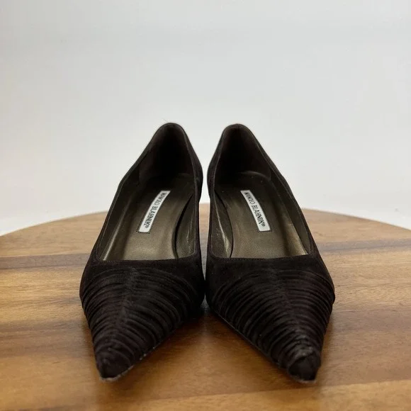 Womens Manolo Blahnik Vintage Brown Suede Pointed Kitten Heels Pumps Size 36.5